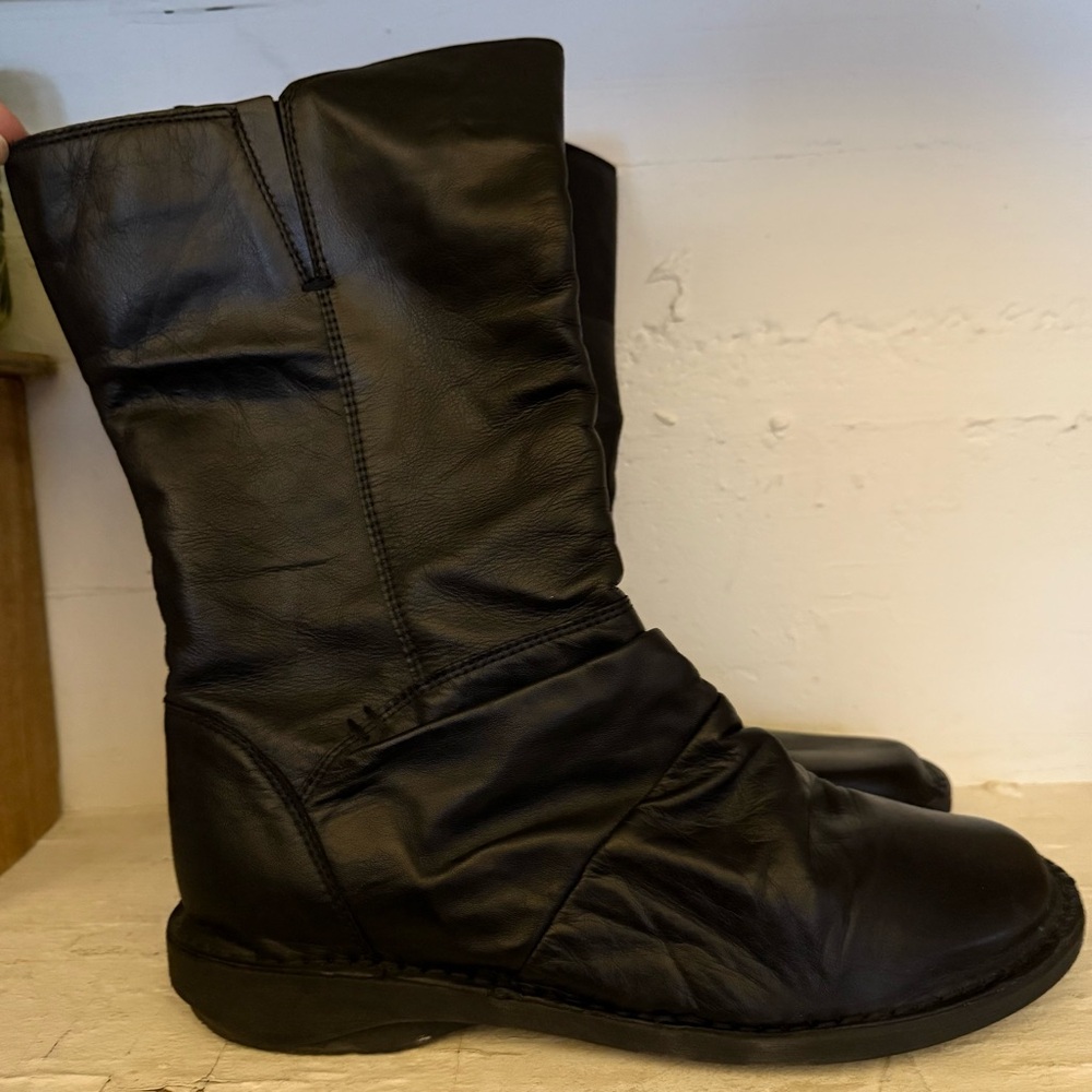 Miz Mooz Ruched Leather Mid-Shaft Boots -
Delena 41 (9.5-10) - Picture 2 of 6